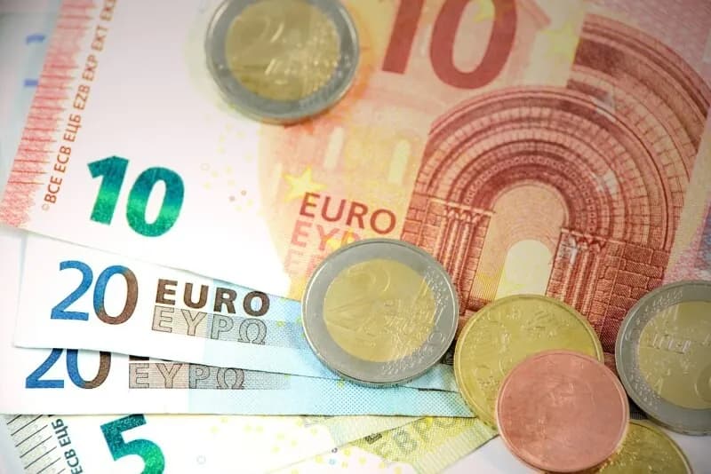 Ile kosztuje euro w skupie – poznaj aktualne kursy i najlepsze oferty