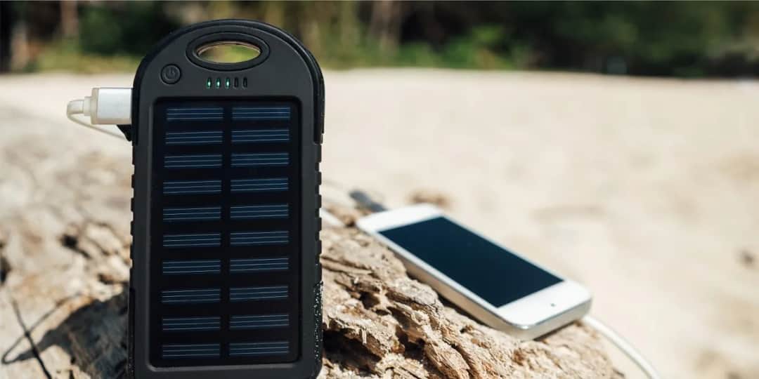 Najlepsze ładowarki solarne - ranking, który pomoże w wyborze